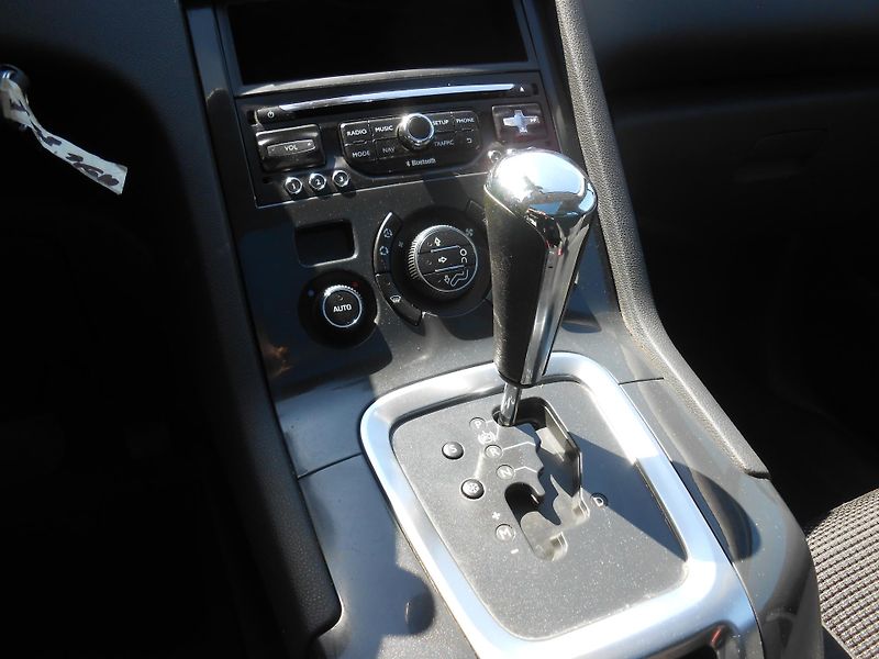 Peugeot 5008 88KW,NAVI,PANORAMA,AUTOMAT - fotka 35 z 45