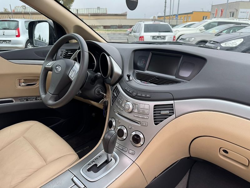 Subaru Tribeca (2007) 4X4 3,0i 180 KW AUTOMAT 7 MÍST - fotka 35 z 49