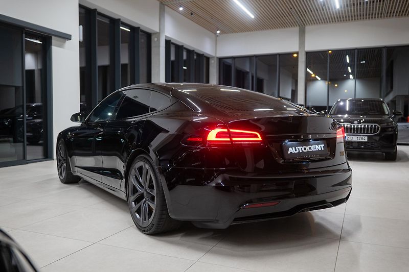 Tesla Model S (2023) Free Unlimited Supercharging - fotka 7 z 59