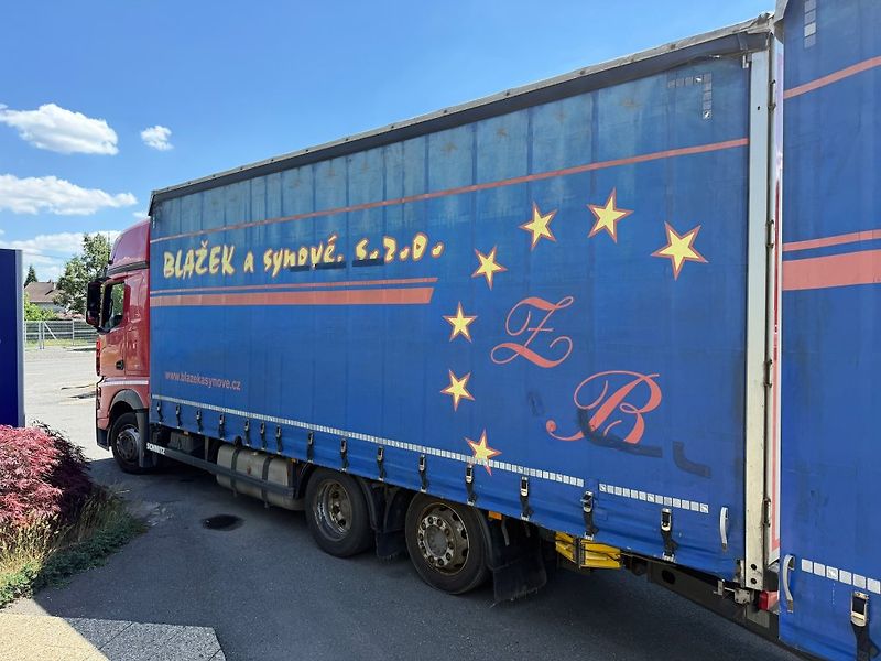 Mercedes-Benz 2545 Actros 6x2 + Schmitz ZCS1 - fotka 5 z 20