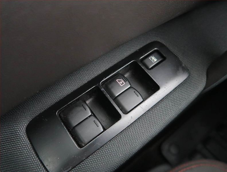 Nissan Qashqai (2008) 1.6, ČR,1.maj, Tempomat - fotka 16 z 17
