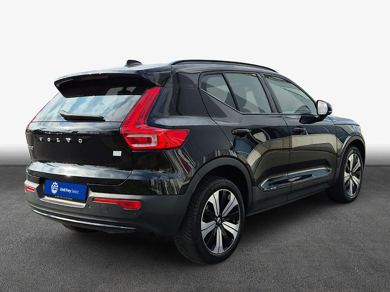 Volvo XC40 Recharge 69 kWh Ultimate - fotka 2 z 19