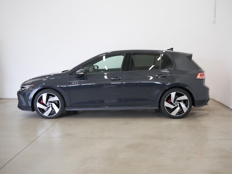 Volkswagen Golf - fotka 3 z 28