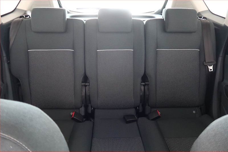 Ford C-MAX (2013) 1.0 EcoBoost, Serv.kniha - fotka 10 z 17