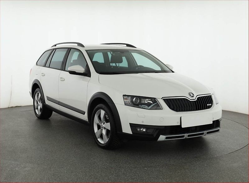 Škoda Octavia (2015) Scout 2.0 TDI, 4X4, Automat - fotografie inzerátu