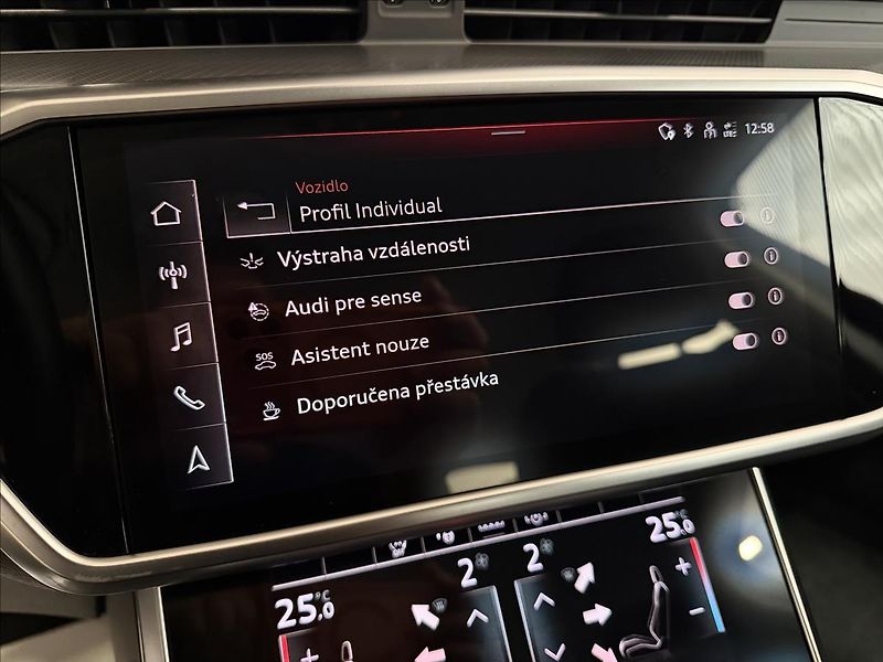 Audi A6 40TDI Q MHEV SPORT MATRIX LED - fotka 26 z 47