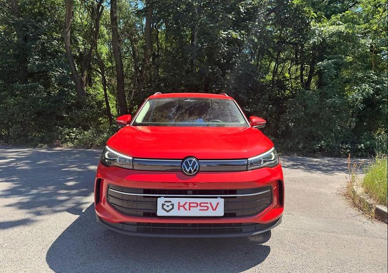 Volkswagen Tiguan (2025) 1.5 TSI / 110 kW, Webasto - fotka 2 z 27