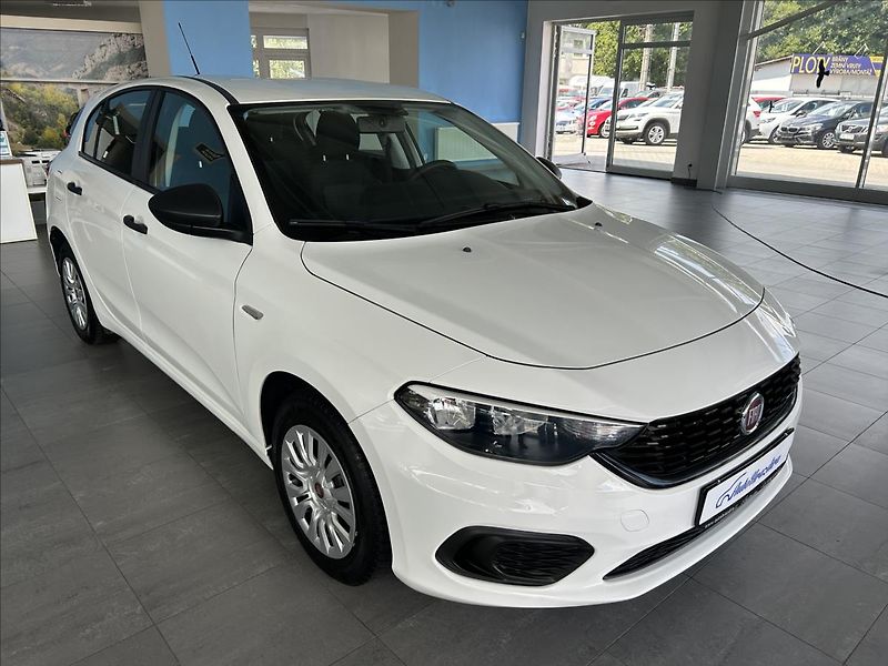 Fiat Tipo 1,4   STREET,SERVISKA,VYHŘ.SED - fotka 1 z 21
