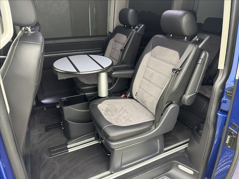 Volkswagen Multivan 2,0 4X4 DSG NZTOP HIGHLINE ČR - fotka 29 z 40