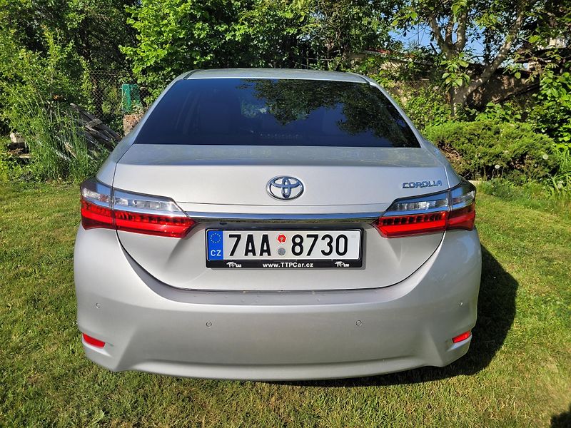 Toyota Corolla (2018) 1.6i, ČR, Trend+ LED, automat - fotka 4 z 11