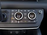 Land Rover Defender 3,0 D200 110 S 147kW CZ DPH Zá - náhled 23
