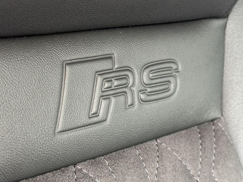 Audi RS 3 (2024) 2.5TFSi 294kW Quattro, Matrix  - fotka 51 z 57