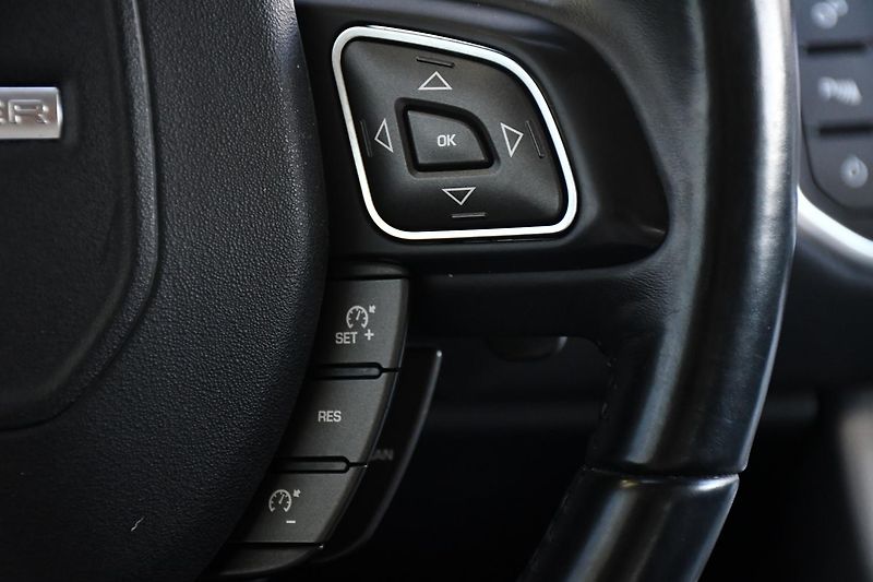 Land Rover Range Rover Evoque 2.0d NAVI PDC - fotka 24 z 35