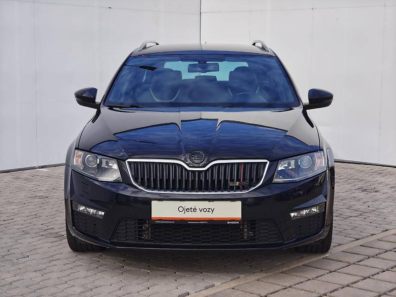 Škoda Octavia RS 6DSG 2,0TSI - fotka 4 z 26