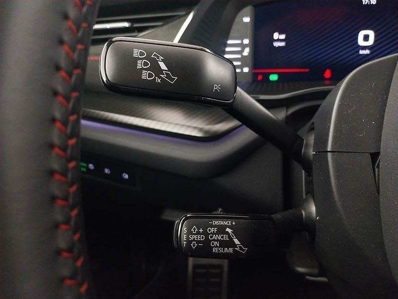 Škoda Octavia (2022) RS 2.0 TSI - fotka 18 z 24