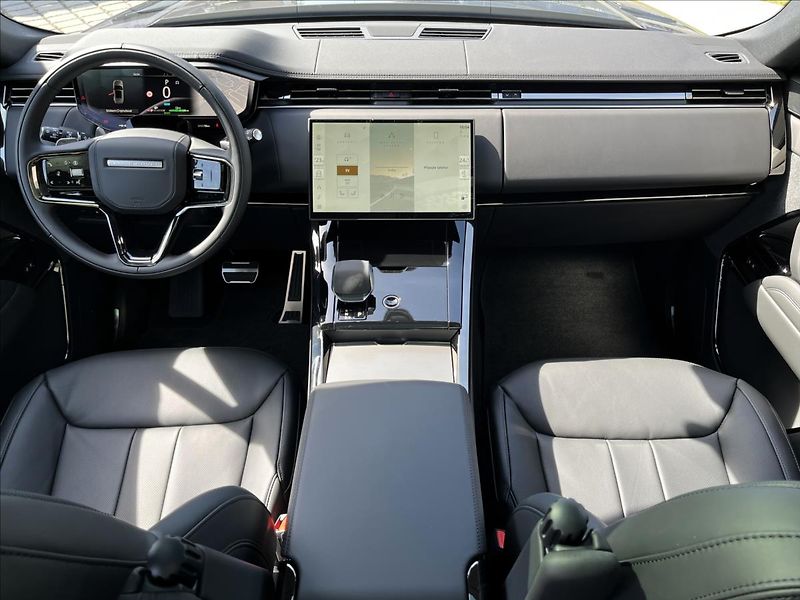 Land Rover Range Rover Sport (2026) 3,0 P460e DYNAMIC SE PHEV - fotka 16 z 39
