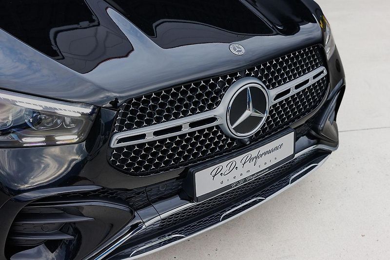 Mercedes-Benz GLE (2025) GLE 450d Coupe 4Matic AMG Line - fotka 4 z 49
