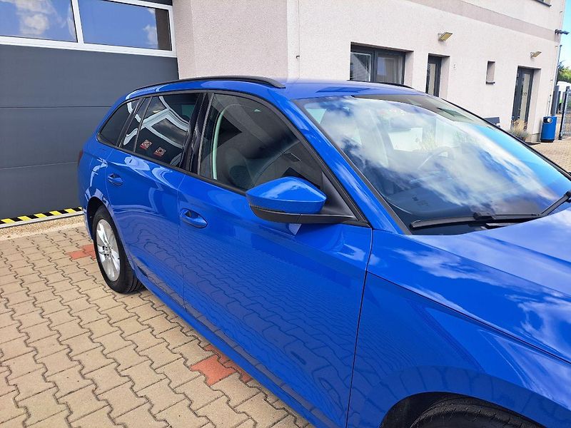 Škoda Octavia (2022) 1.0 TSI MHEV e-TEC, ZÁRUKA - fotka 8 z 34