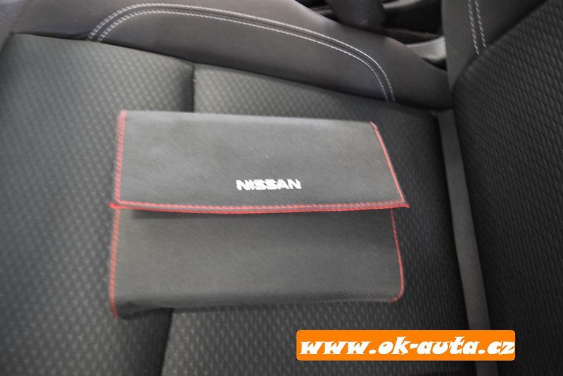 Nissan Navara 2.3 DCi KING-CAP HARDTOP 2022 - fotka 52 z 56