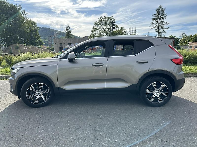 Volvo XC40 (2020) D3|Ins|Pano|Kam|Kůže|Tažné|Top - fotka 4 z 16