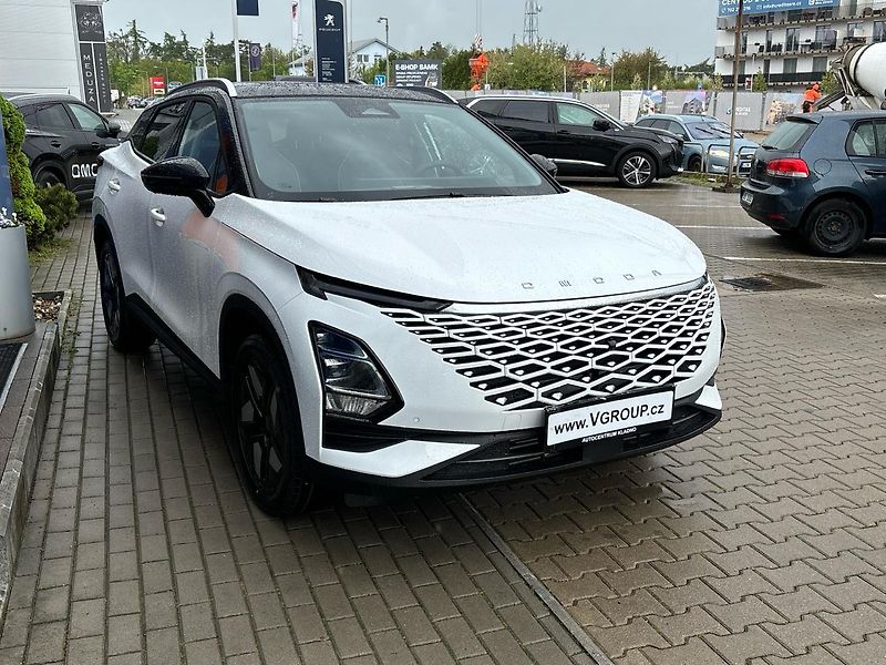 Omoda 5 (2026) Premium 1.6 tGDI 108kW - fotka 14 z 21