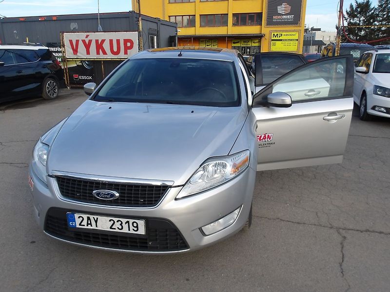 Ford Mondeo 2,0TDCi 103kW STK 05/2028 !!! - fotka 12 z 28