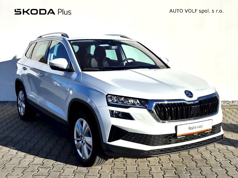 Škoda Karoq (2024) Top Selection 1.5 TSI 110 kW 7 - fotka 7 z 34