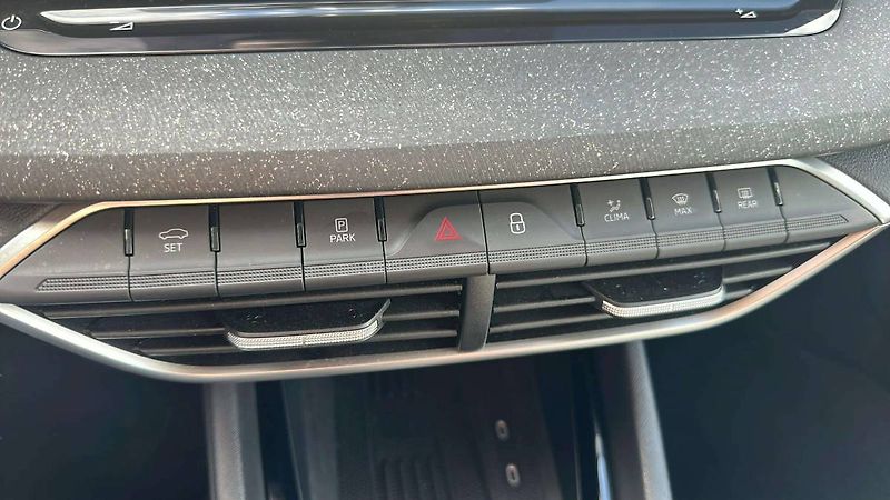Škoda Octavia Combi Top Selection 2,0TDI/110 - fotka 16 z 30