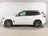 BMW X5 (2022) xDrive30d - náhled 2