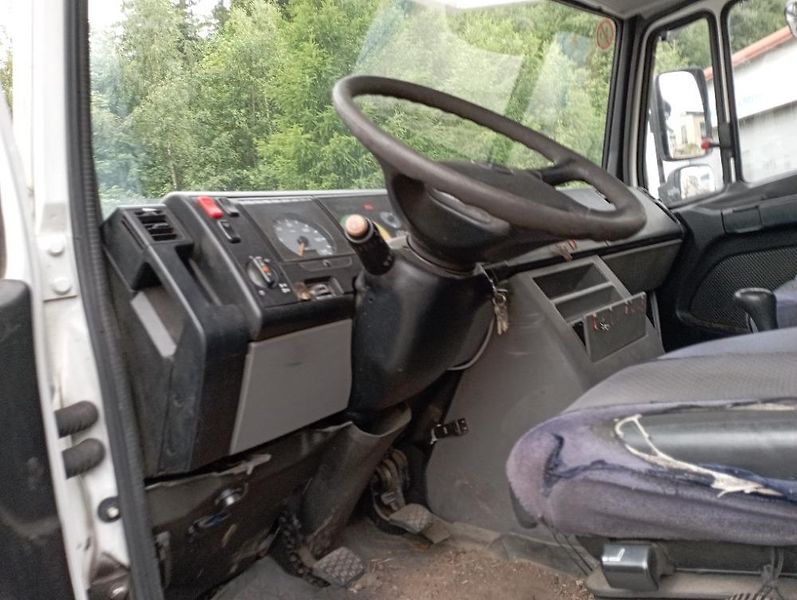 Mercedes-Benz (2009) vario 4x4 plošina - fotka 18 z 20