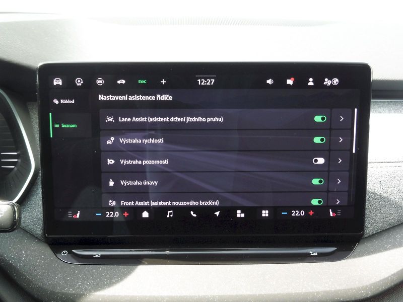 Škoda Octavia (2025) Combi Top Selection 2,0 TDI 11 - fotka 16 z 29