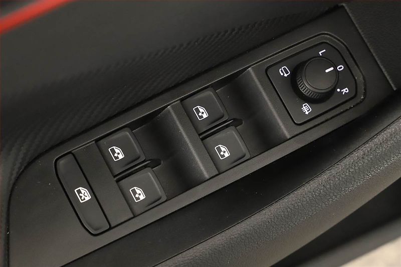 Škoda Kamiq (2025) 1.0 TSI, Monte Carlo - fotka 21 z 21