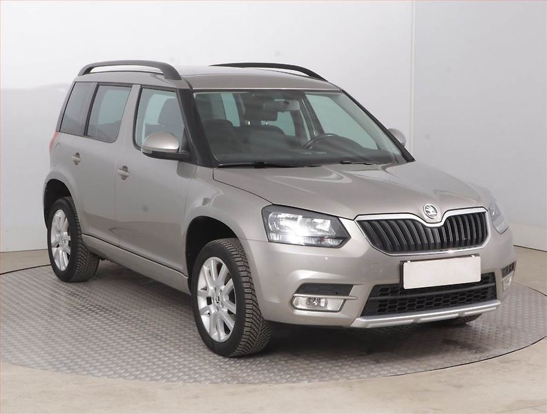 Škoda Yeti (2014) 1.2 TSI, Vyhř. sedaček - fotografie inzerátu