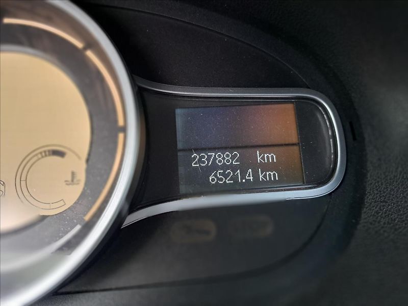 Renault Mégane 1,5 dCi - fotka 10 z 19