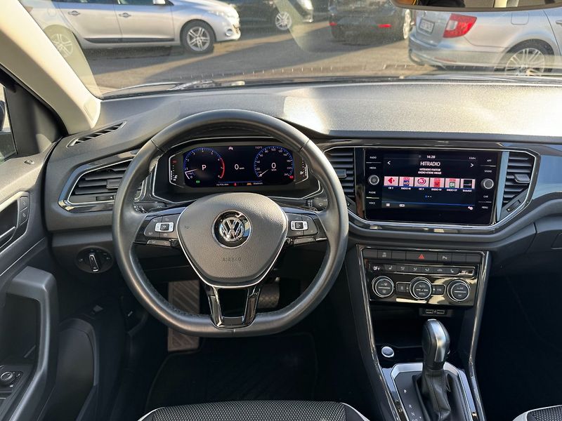 Volkswagen T-Roc (2019) SPORT 1.5 TSI DSG - fotka 16 z 40