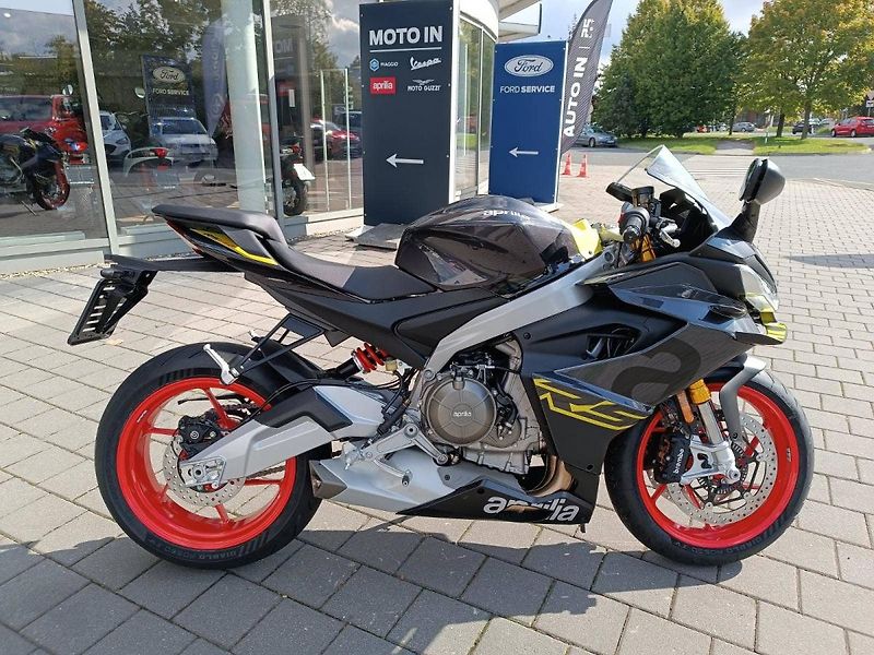 Aprilia RS 660 (2025) Venom Yellow + 4roky záruka - fotka 7 z 11
