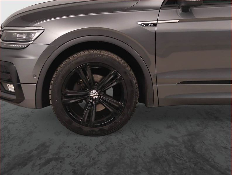 Volkswagen Tiguan (2020) R-Line 2.0 TDI - fotka 15 z 19