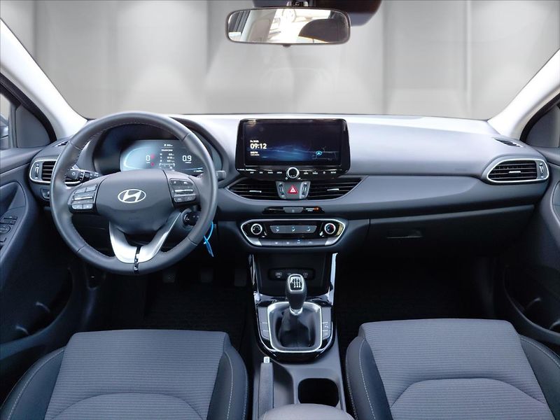 Hyundai i30 1,0   1.0 T-GDi Smart - fotka 19 z 25