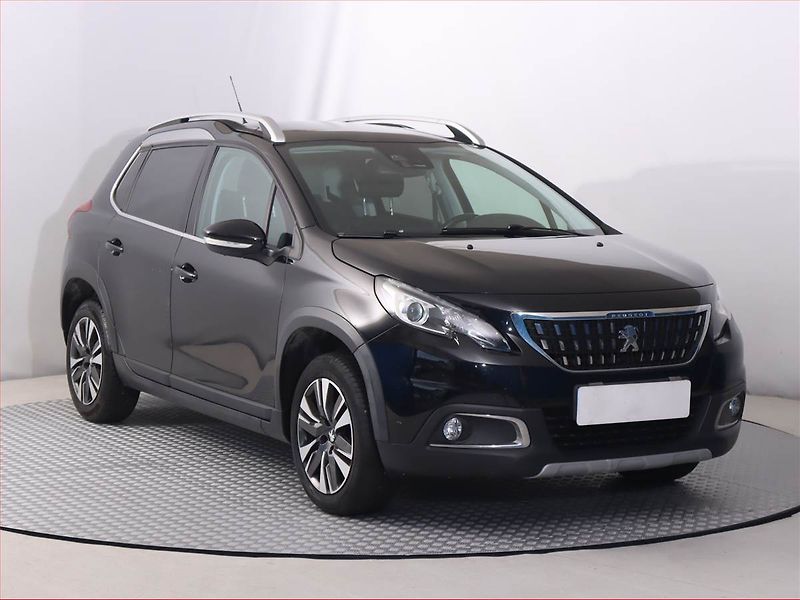 Peugeot 2008 (2019) 1.2 PureTech, Serv.kniha, Navi - fotografie inzerátu