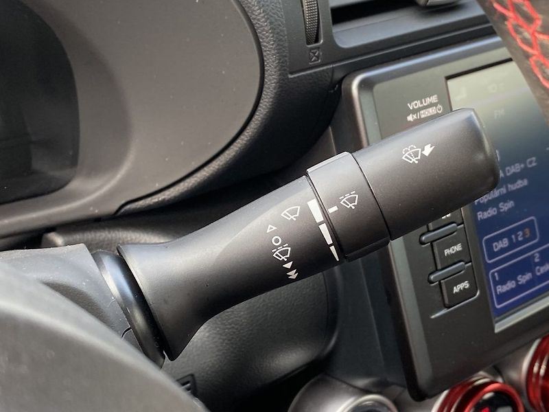 Subaru BRZ 2.4i, ČR, Limited, manual - fotka 12 z 25