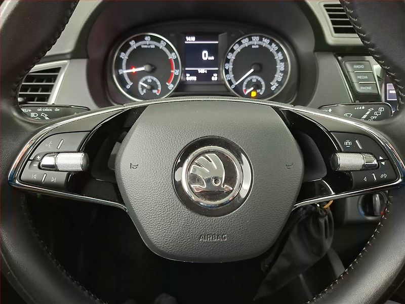 Škoda Fabia (2022) Ambition 1.0 TSI, Serv.kniha - fotka 13 z 15