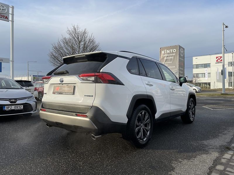 Toyota RAV4 2.5 Hybrid 4x4 ODBĚR IHNED - fotka 3 z 29