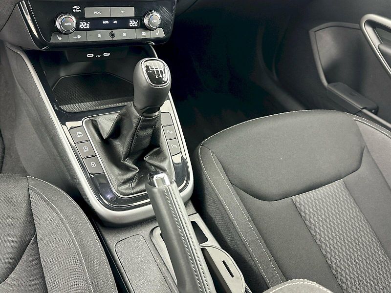Škoda Fabia (2025) 1.0TSI 85kW Top Selection - fotka 22 z 31
