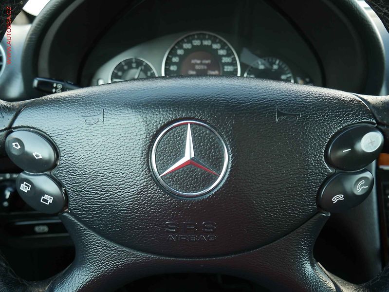 Mercedes-Benz CLK (2005) 2.7CDi, AC, kůže - fotka 13 z 18