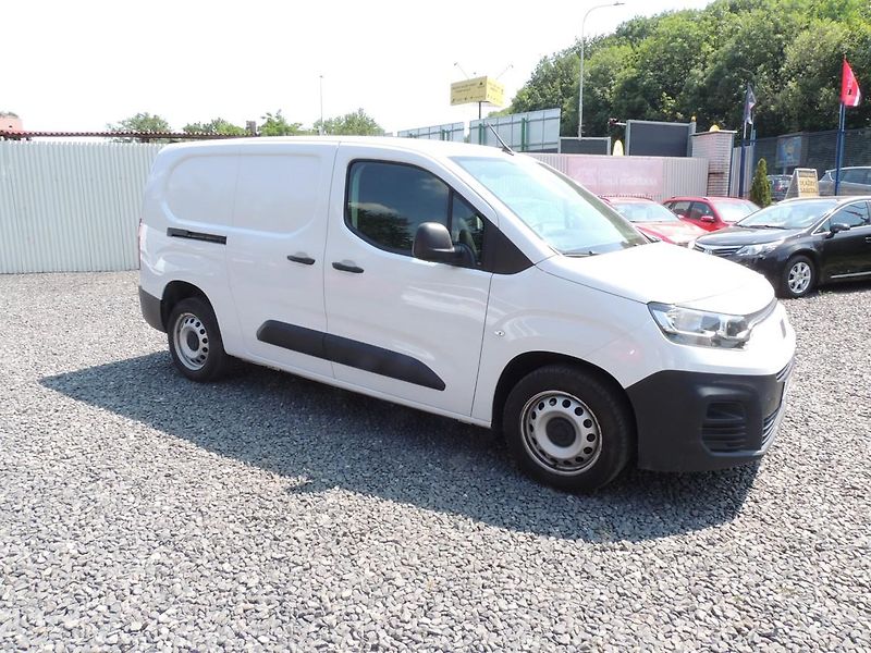 Fiat Dobló cargo (2023) 1.5HDi,L2,ČR,1.majitel - fotka 1 z 32