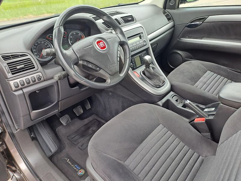 Fiat Croma (2010) 1.9 JTD KLIMA TAŽNÉ - fotka 9 z 31