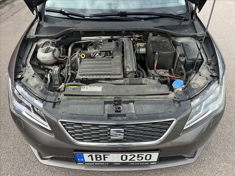 Seat Leon 1,4 TSi 92KW KLIMA ROZVODY - fotka 30 z 40