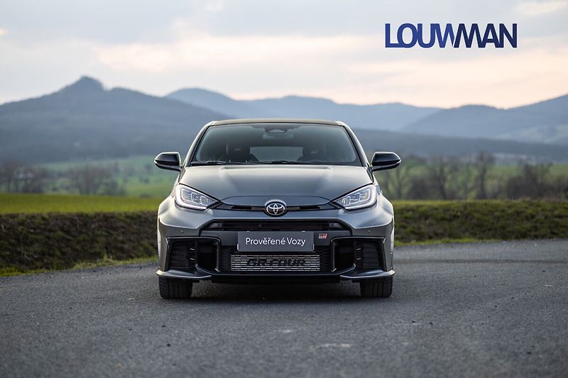 Toyota GR Yaris 1,6   GR Turbo Dynamic VIP MT - fotka 6 z 28