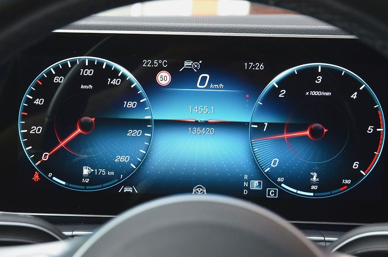 Mercedes-Benz GLE (2022) Coupe 400d AMG 243kW / ČR  - fotka 29 z 50