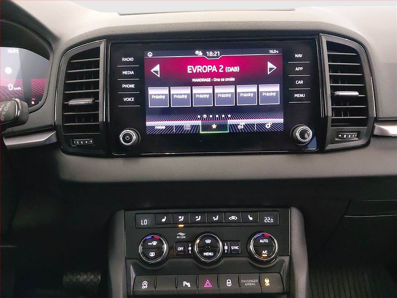 Škoda Karoq (2025) 130 let 1.5 TSI - fotka 12 z 17